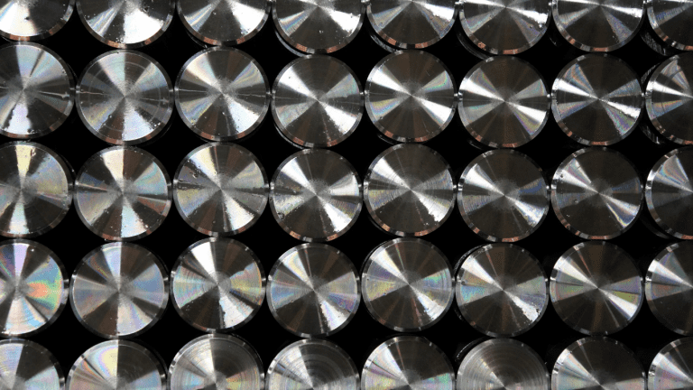 Wiederholgenauigkeit vs Stabilität anhand gleichmäßig gedrehter Bauteile